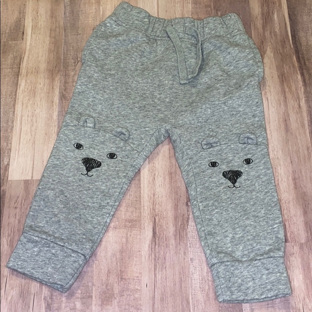 Old Navy bear sweatpants
